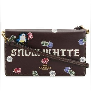 Coach x Disney Snow White wallet crossbody purse